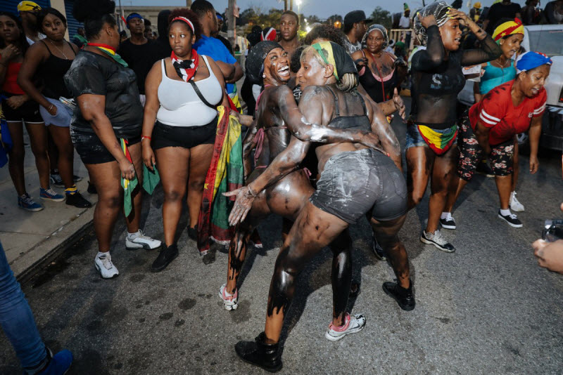 Ежегодный J'Ouvert Festival в Бруклине