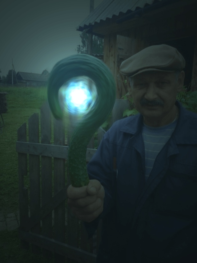 Огурец, ставший героем битвы фотошоперов