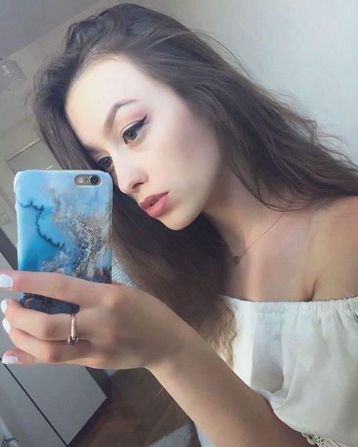Симпатичные девушки