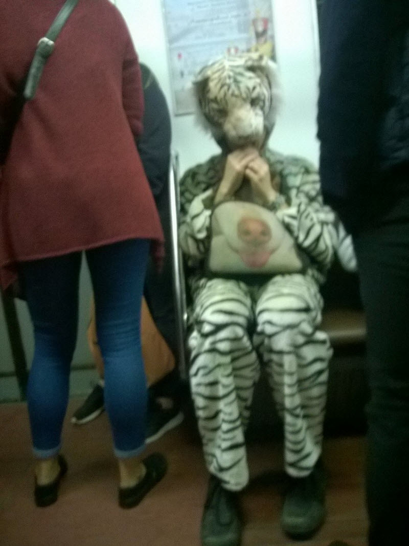 Модники из российского метрополитена