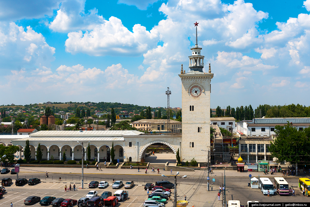 Севастополь и Симферополь с высоты: города пользы и славы