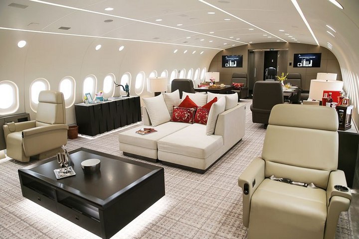 Роскошный интерьер Boeing 787-8 Dreamliner