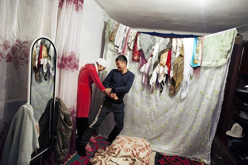 Краденые невесты Киргизии (30 фото)