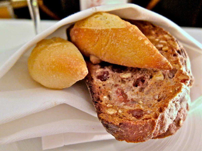 Каково это — пообедать за 295 долларов в лучшем ресторане мира Eleven Madison Park Каково это — пообедать за 295 долларов в лучшем ресторане мира Eleven Madison Park