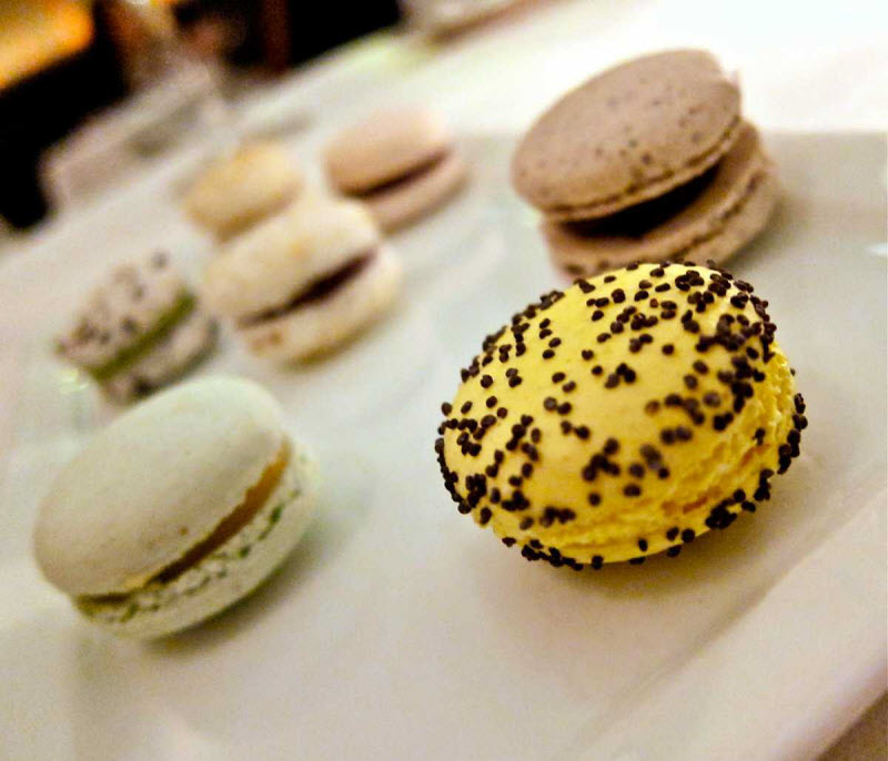 Каково это — пообедать за 295 долларов в лучшем ресторане мира Eleven Madison Park Каково это — пообедать за 295 долларов в лучшем ресторане мира Eleven Madison Park
