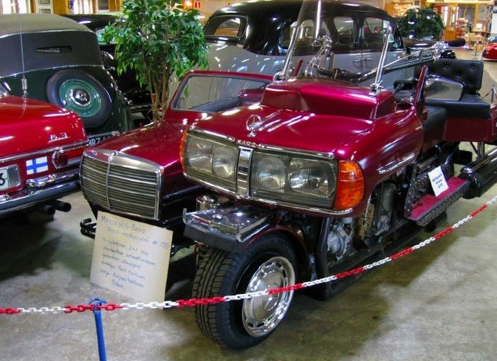 Мотоцикл, стилизованный под Mercedes-Benz E-Class W123