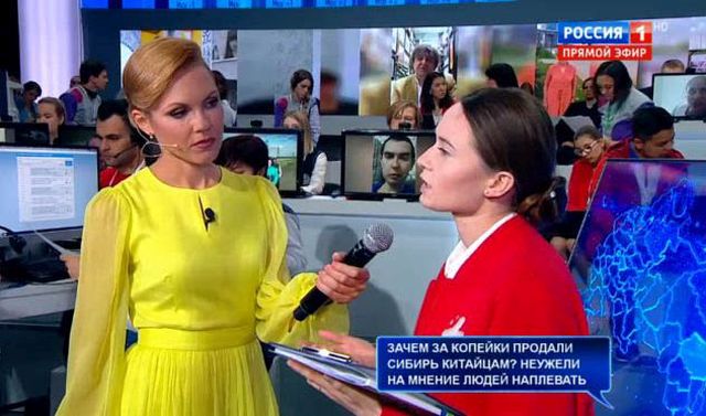 Неудобные вопросы на "Прямой линии" с Владимиром Путиным