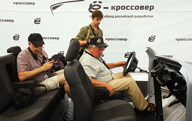 Ё-кроссовер – изобрести велосипед