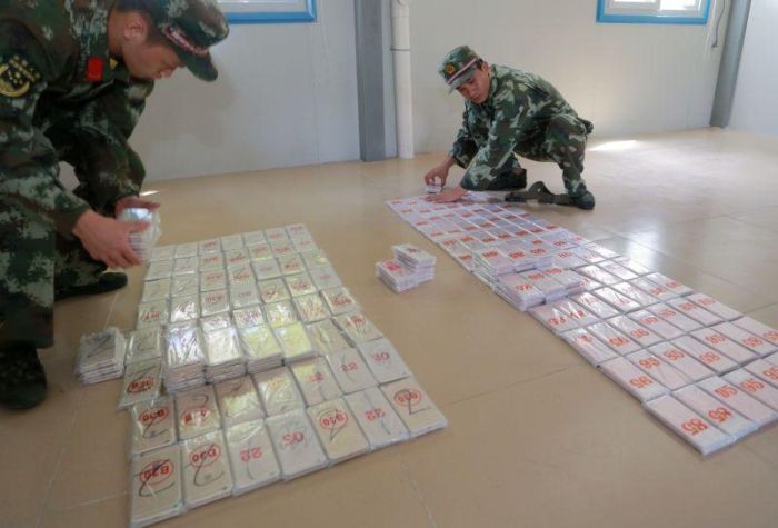 В Китае таможенники обнаружили у рыбаков весьма необычный улов