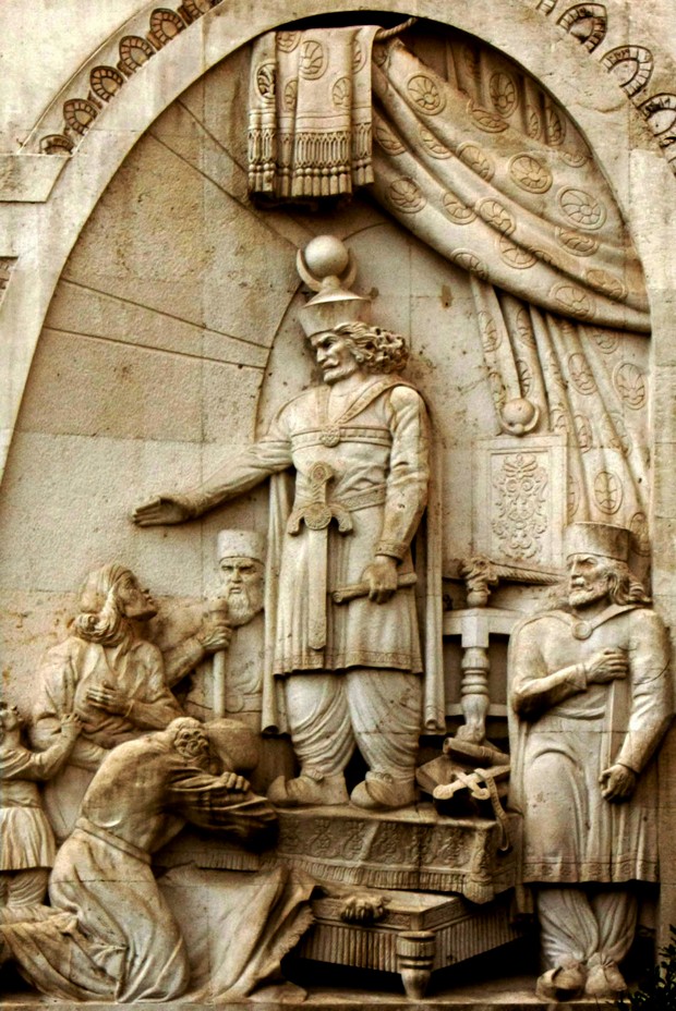 На удивление великодушные диктаторы