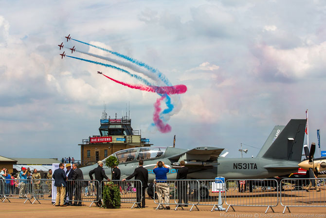 Пилотажная группа Red Arrows Пилотажная группа Red Arrows