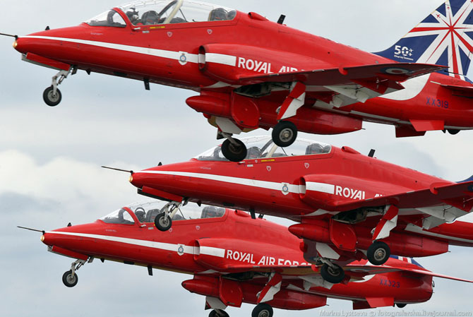 Пилотажная группа Red Arrows Пилотажная группа Red Arrows