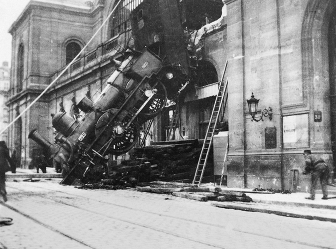 Крушение поезда на вокзале Монпарнас 1895 года Крушение поезда на вокзале Монпарнас 1895 года