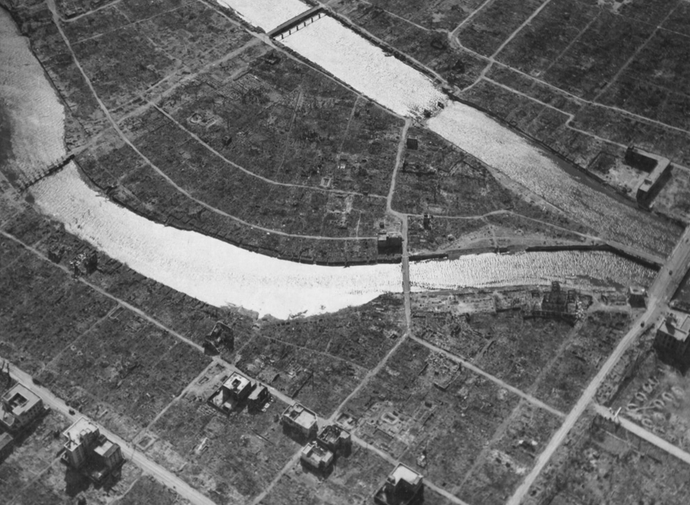 Устрашающие исторические снимки о Хиросиме Устрашающие исторические снимки о Хиросиме
