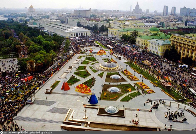 Как Москва отмечала 850 лет