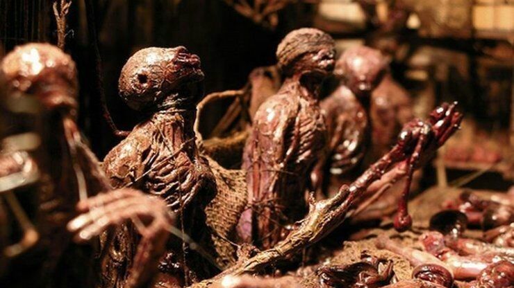 Жуткие диорамы Марка Пауэлла, считающего каннибализм и переваривание плоти изысканными