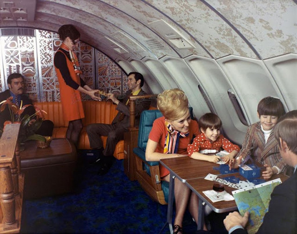 Путешествие в Boeing 747 в 1970-х Путешествие в Boeing 747 в 1970-х