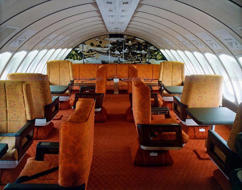 Путешествие в Boeing 747 в 1970-х Путешествие в Boeing 747 в 1970-х