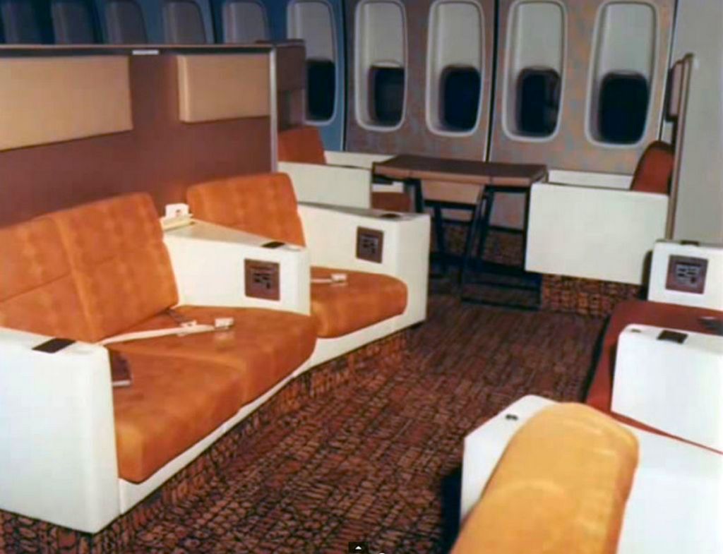 Путешествие в Boeing 747 в 1970-х Путешествие в Boeing 747 в 1970-х