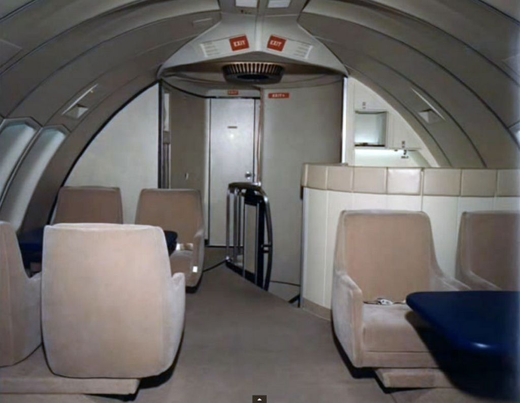 Путешествие в Boeing 747 в 1970-х Путешествие в Boeing 747 в 1970-х