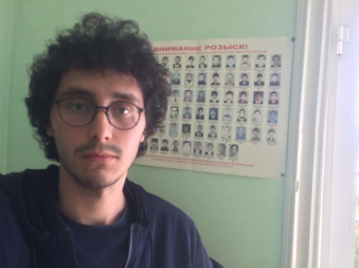 В Узбекистане за съемку сбора хлопка задержали фотографа