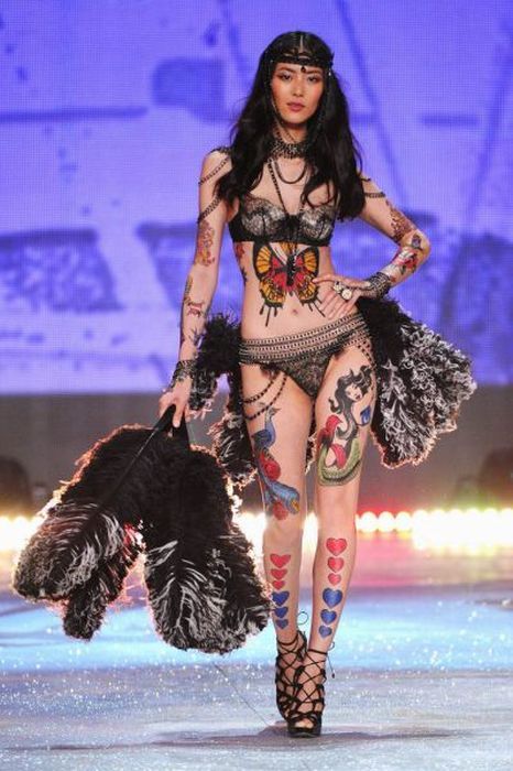 Показ от Victoria's Secret