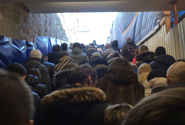 Коллапс на станции метро «Тульская» в Москве