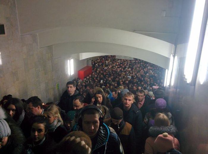 Коллапс на станции метро «Тульская» в Москве