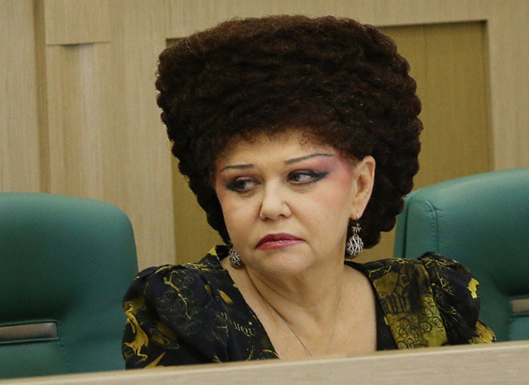 Парикмахер ты пьян, иди домой!