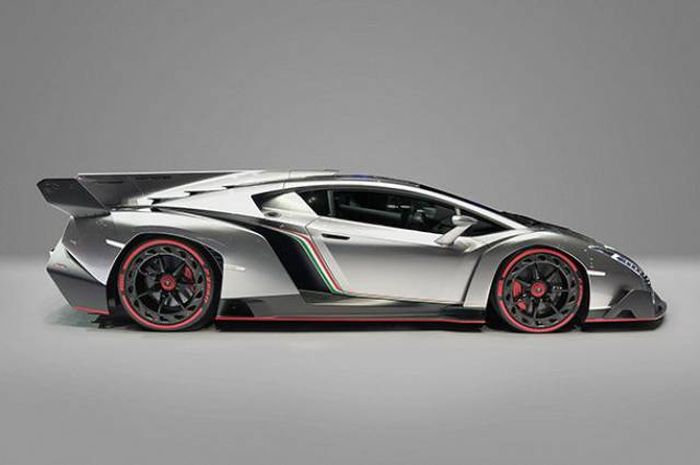 Самые дорогие и эксклюзивные автомобили в мире