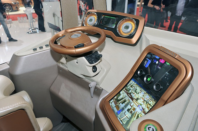 Маленький городской автобус Rinspeed microMAX