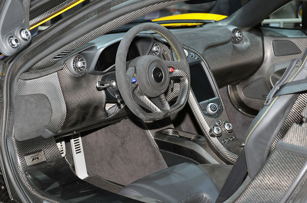 Женевский автосалон 2013
