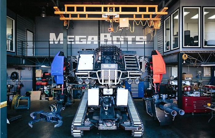 Компания MegaBots представила боевого робота Eagle Prime