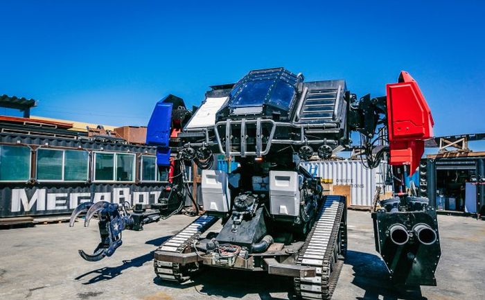 Компания MegaBots представила боевого робота Eagle Prime