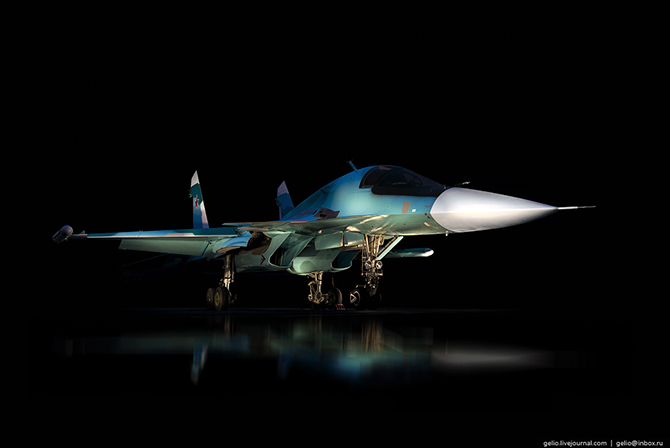 Производство фронтового бомбардировщика Су-34