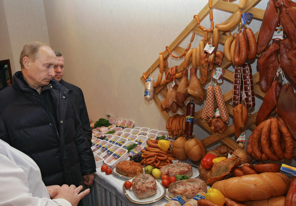 Владимиру Путину 65