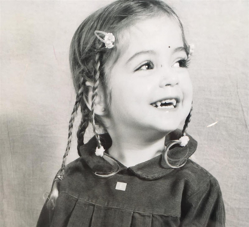 Мать выпрыгнула с 7-го этажа с 3-летней дочерью в руках, а спустя 15 лет дочь повторила ее поступок