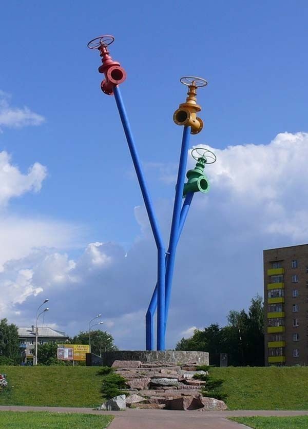 Необычные и прикольные памятники в российских городах