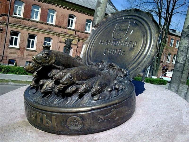 Необычные и прикольные памятники в российских городах