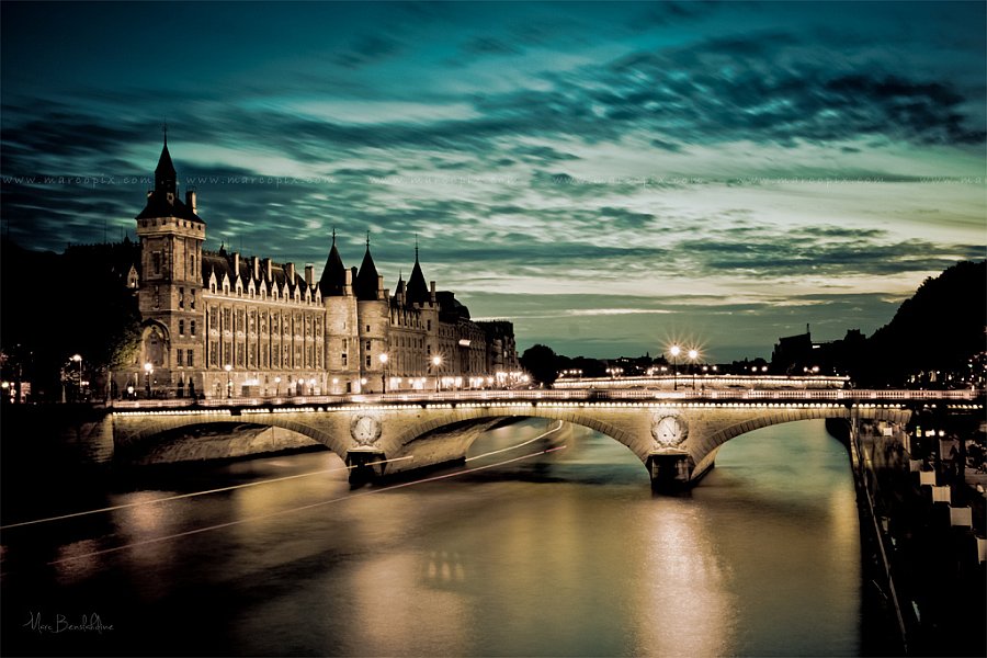 10 вещей, который нужно знать о Париже 10 вещей, который нужно знать о Париже