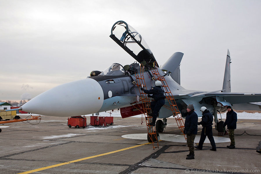 Новый истребитель Су-30СМ для ВВС России