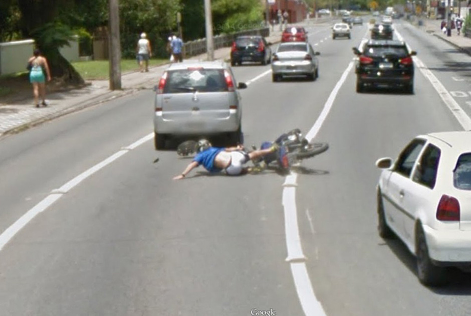 Необычные кадры, заснятые камерами Google Street View