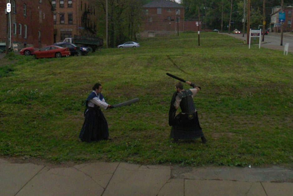Необычные кадры, заснятые камерами Google Street View