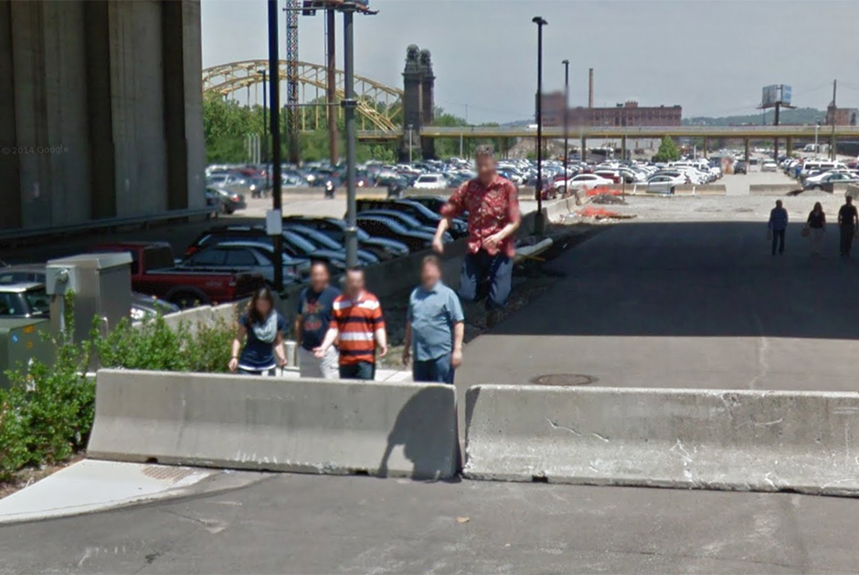 Необычные кадры, заснятые камерами Google Street View