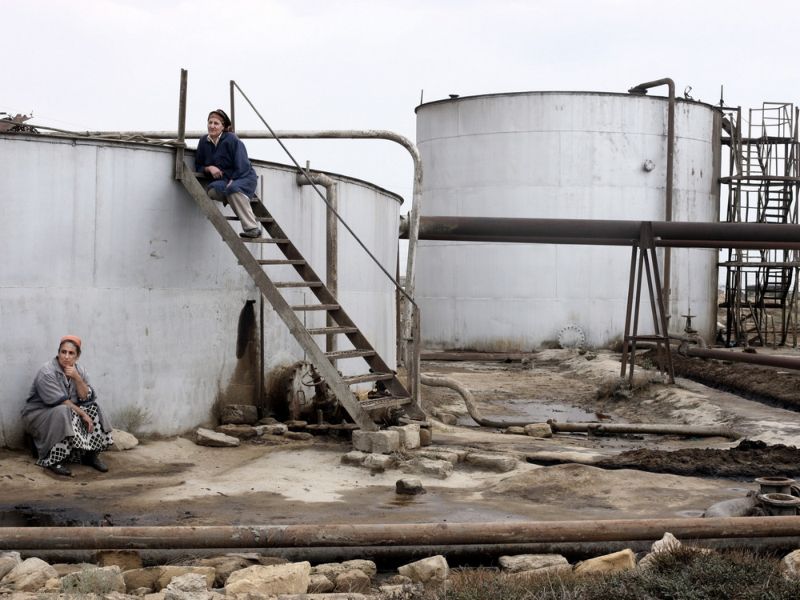 Как пашут добытчики соли и нефти в Азербайджане