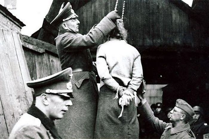Рабочий инструмент палачей Рабочий инструмент палачей