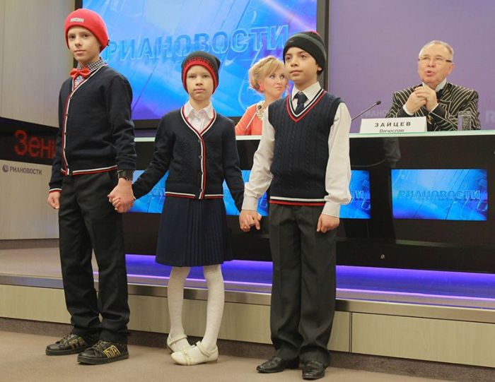 Новая школьная форма от Славы Зайцева (13 фото)