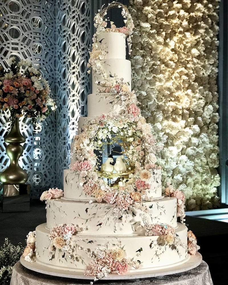 Невероятные свадебные торты, созданные семейной кондитерской Le Novelle Cake Невероятные свадебные торты, созданные семейной кондитерской Le Novelle Cake