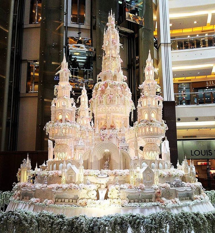 Невероятные свадебные торты, созданные семейной кондитерской Le Novelle Cake Невероятные свадебные торты, созданные семейной кондитерской Le Novelle Cake