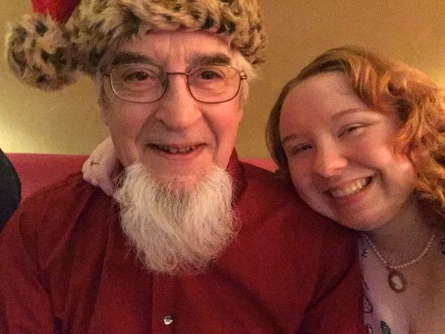 Первым мужчиной 22-летней девушки стал 64-летний пенсионер